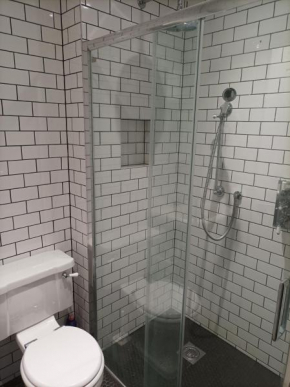 Central and Bright 1 Bedroom Flat - Peckham